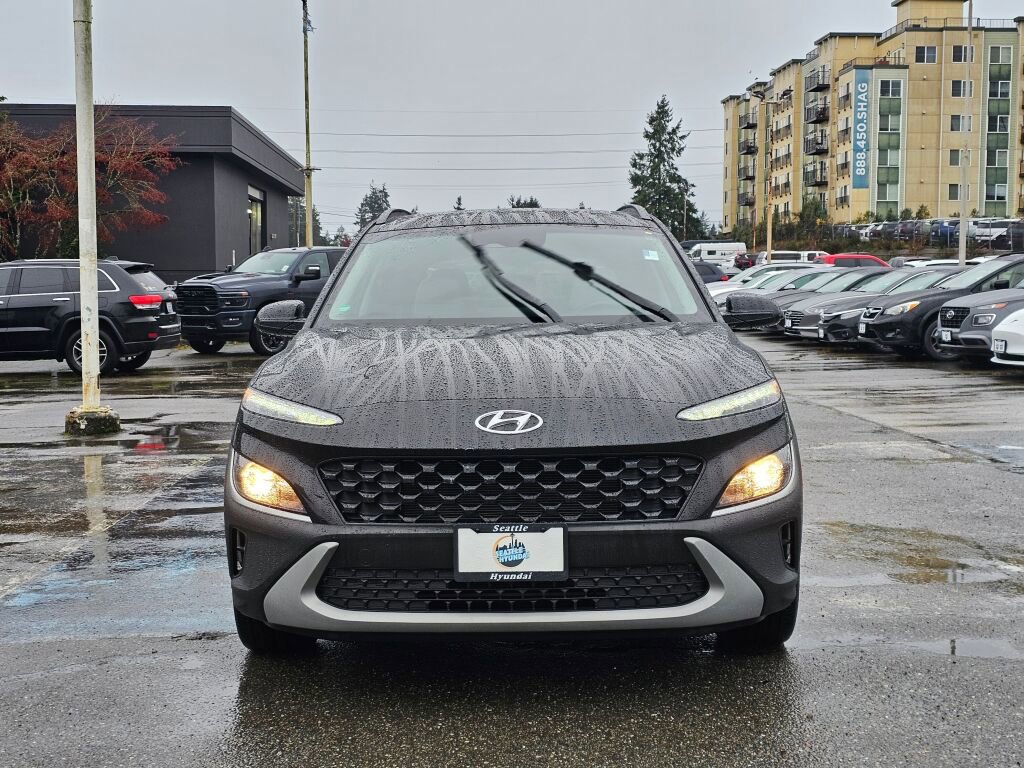 Used 2023 Hyundai Kona SEL w/ Convenience Package image 2