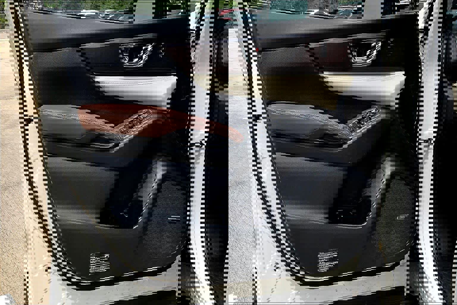 Used 2021 Subaru Ascent Touring image 22