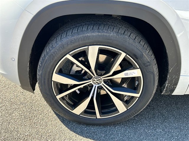 New 2026 Volkswagen Atlas SEL Premium R-Line image 8