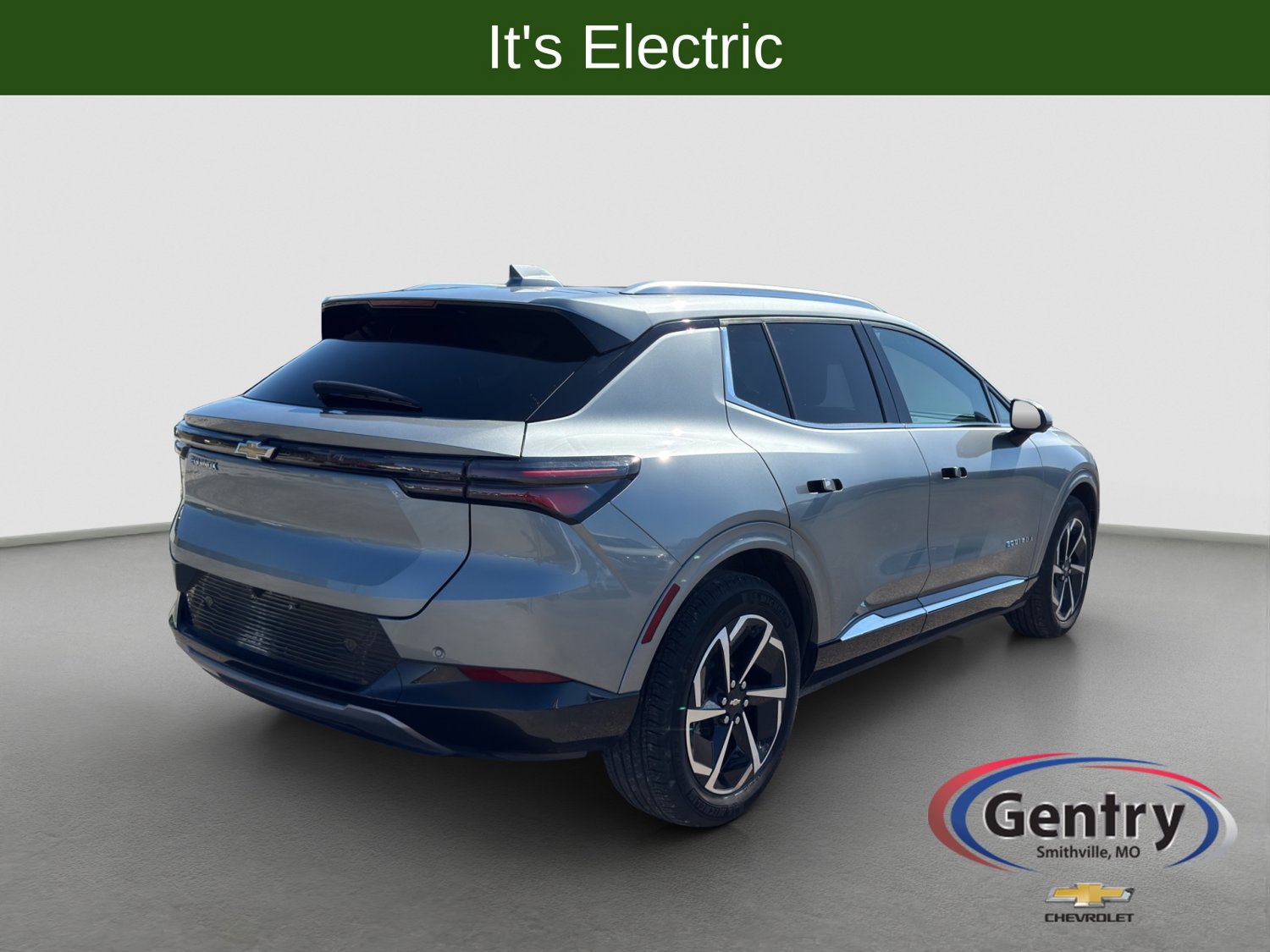 Certified 2024 Chevrolet Equinox EV LT FWD image 6