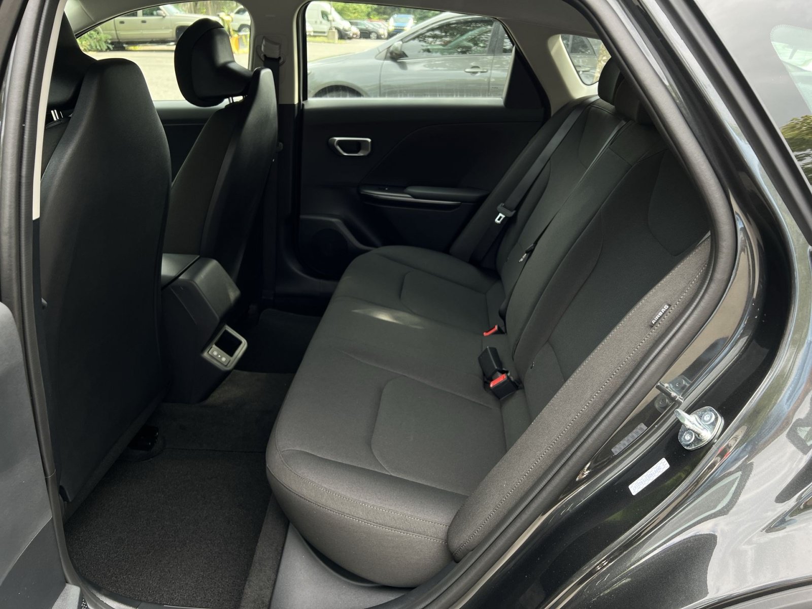 New 2026 Kia K4 FWD image 31