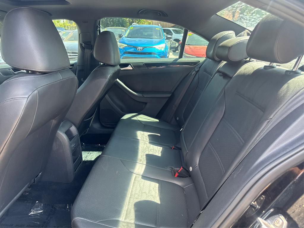 Used 2018 Volkswagen Jetta Sport image 10