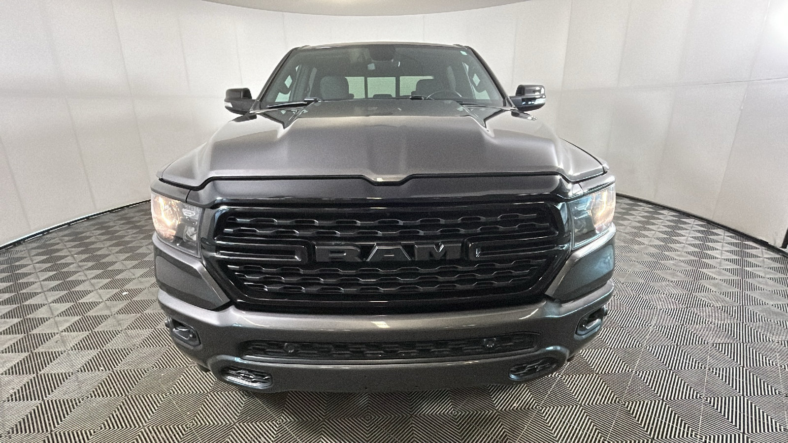 Used 2022 RAM 1500 Big Horn AWD/4WD image 9