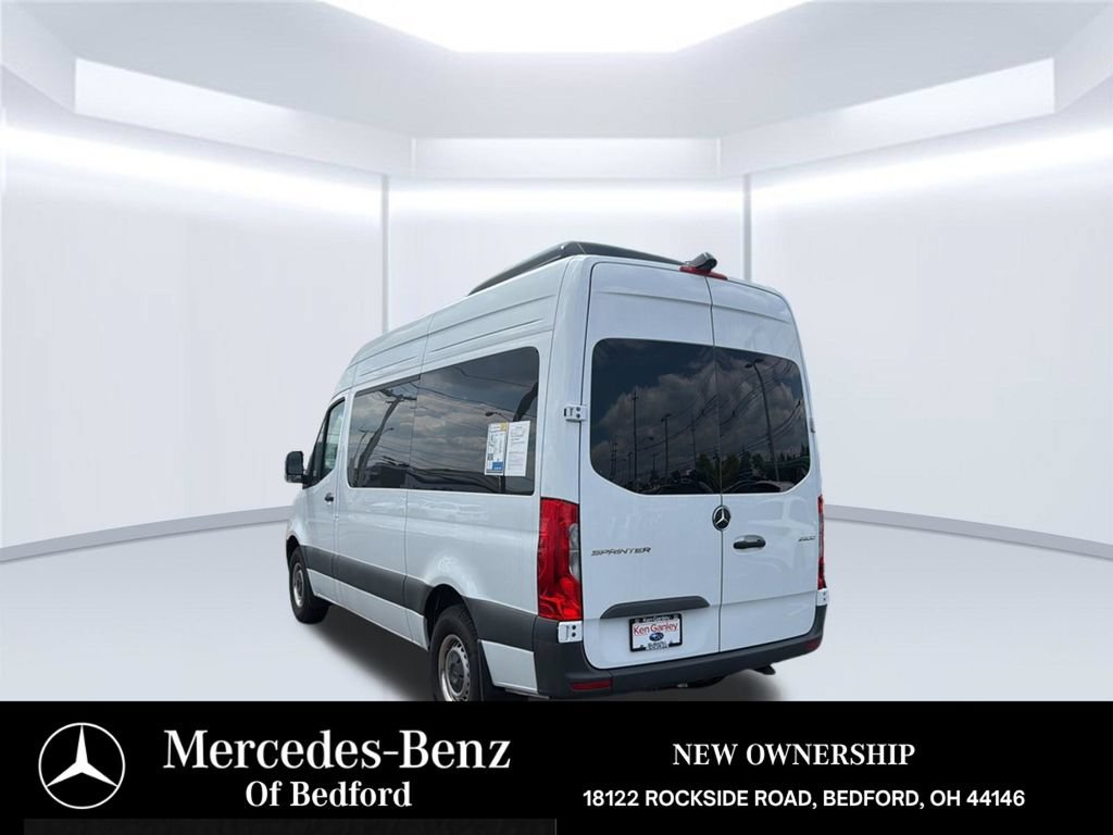 Used 2025 Mercedes-Benz Sprinter 2500 image 6