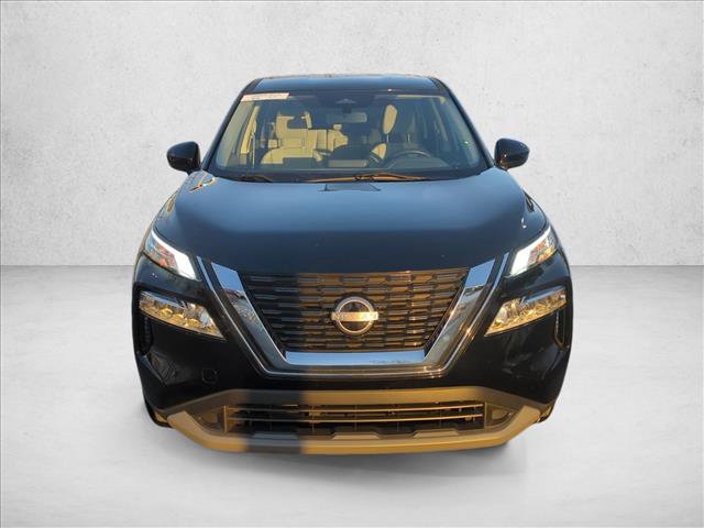 Certified 2023 Nissan Rogue SV image 2
