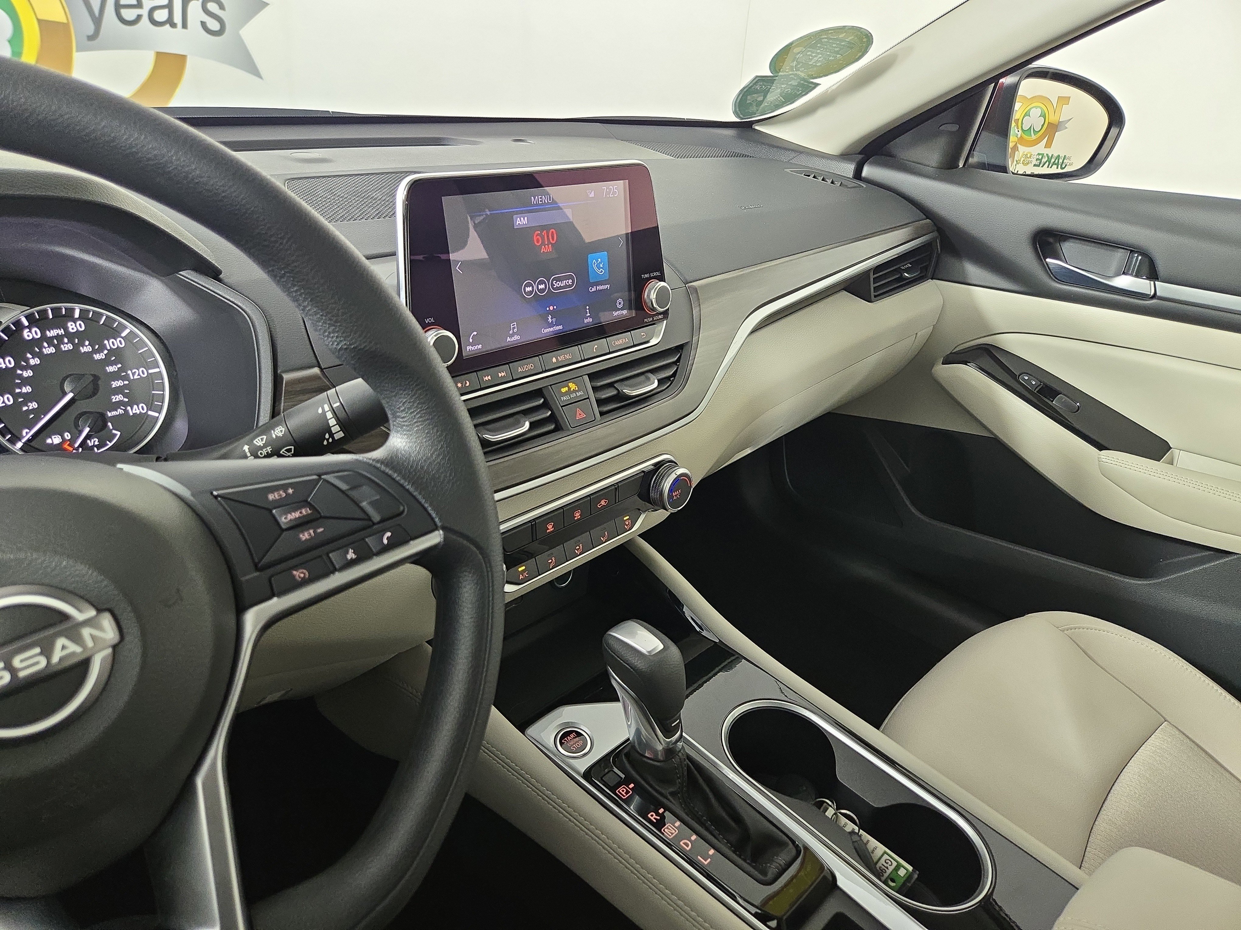 Used 2023 Nissan Altima 2.5 SV image 23