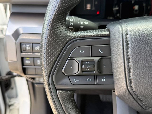 Used 2026 Toyota Tacoma SR5 AWD/4WD image 12