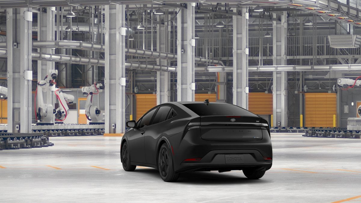 New 2026 Toyota Prius Plug-In Hybrid FWD image 7