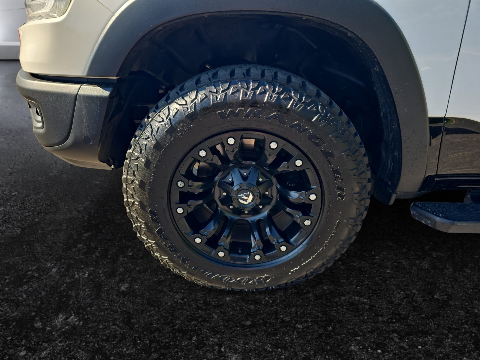 Used 2019 RAM 1500 Rebel w/ Rebel Level 2 Equipment Group AWD/4WD image 9