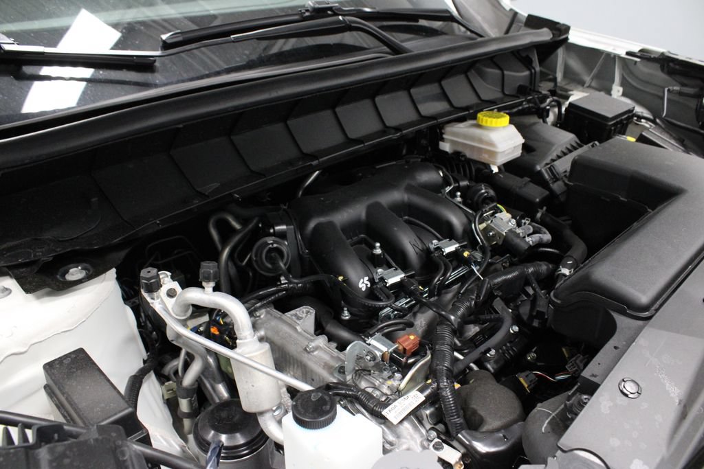 Used 2025 Nissan Pathfinder Rock Creek AWD/4WD image 14