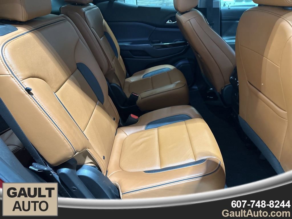 Used 2020 GMC Acadia AT4 image 20