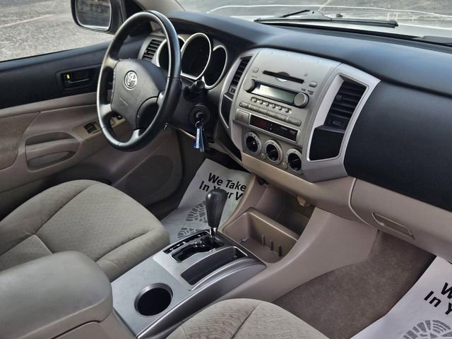 Used 2007 Toyota Tacoma PreRunner image 13