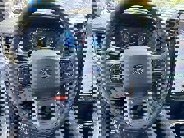 New 2025 Ford F150 Lightning Flash image 14