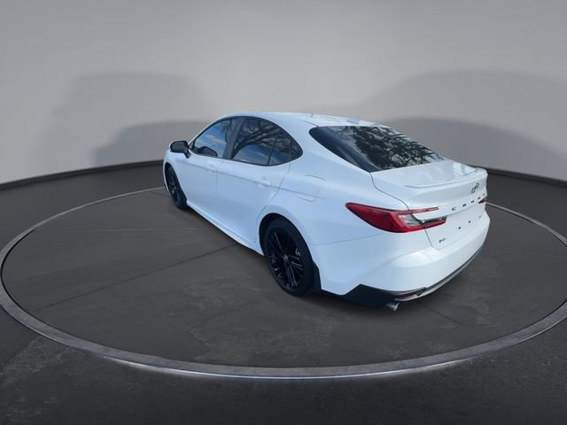 Used 2025 Toyota Camry SE image 11