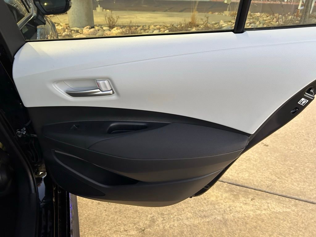 Used 2026 Toyota Corolla Hybrid Sedan image 37