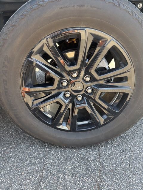 Used 2024 Ford F150 Platinum w/ Equipment Group 702A High AWD/4WD image 18