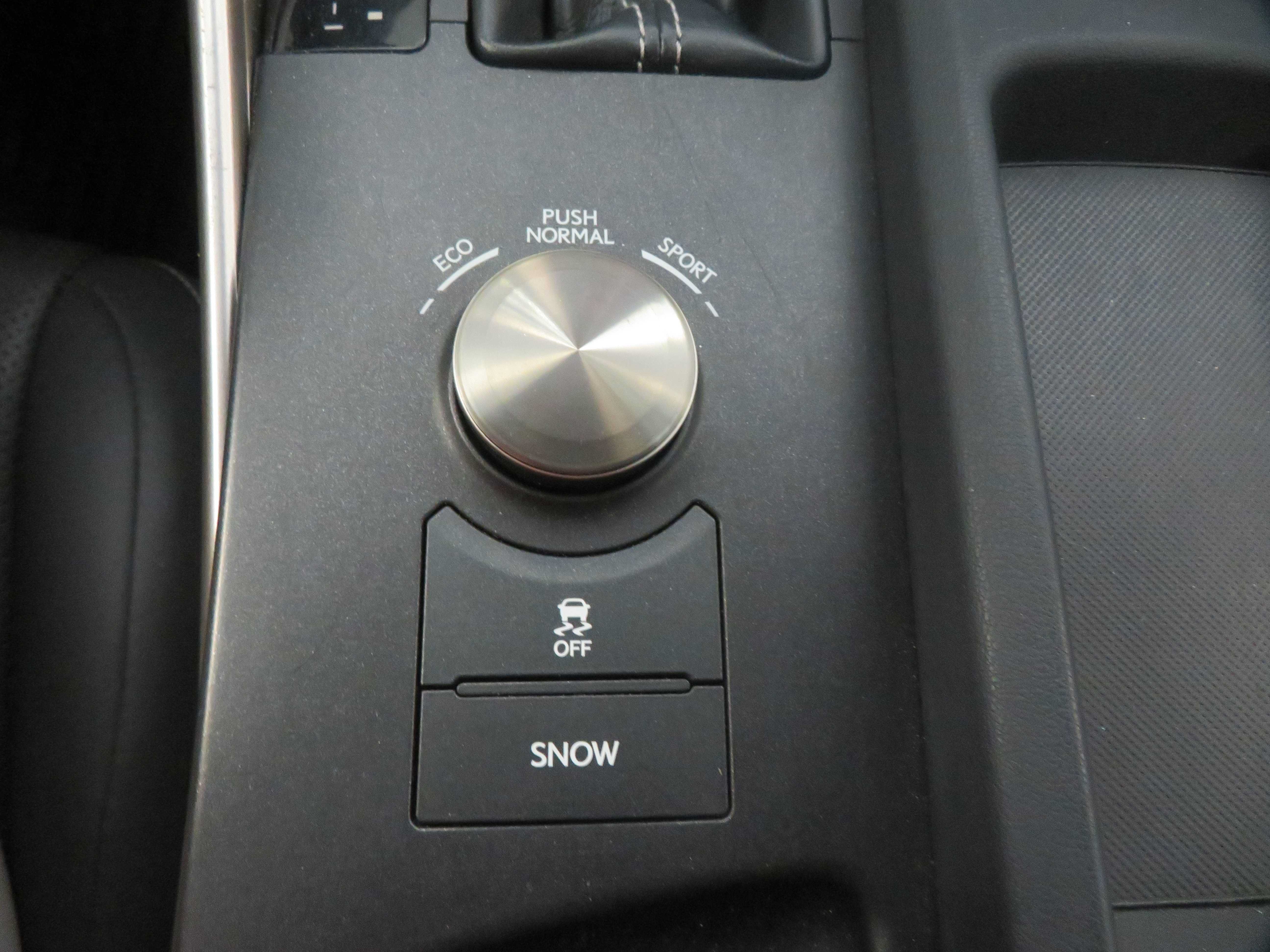 Used 2018 Lexus IS 300 w/ Accessory Package 2 RWD image 43