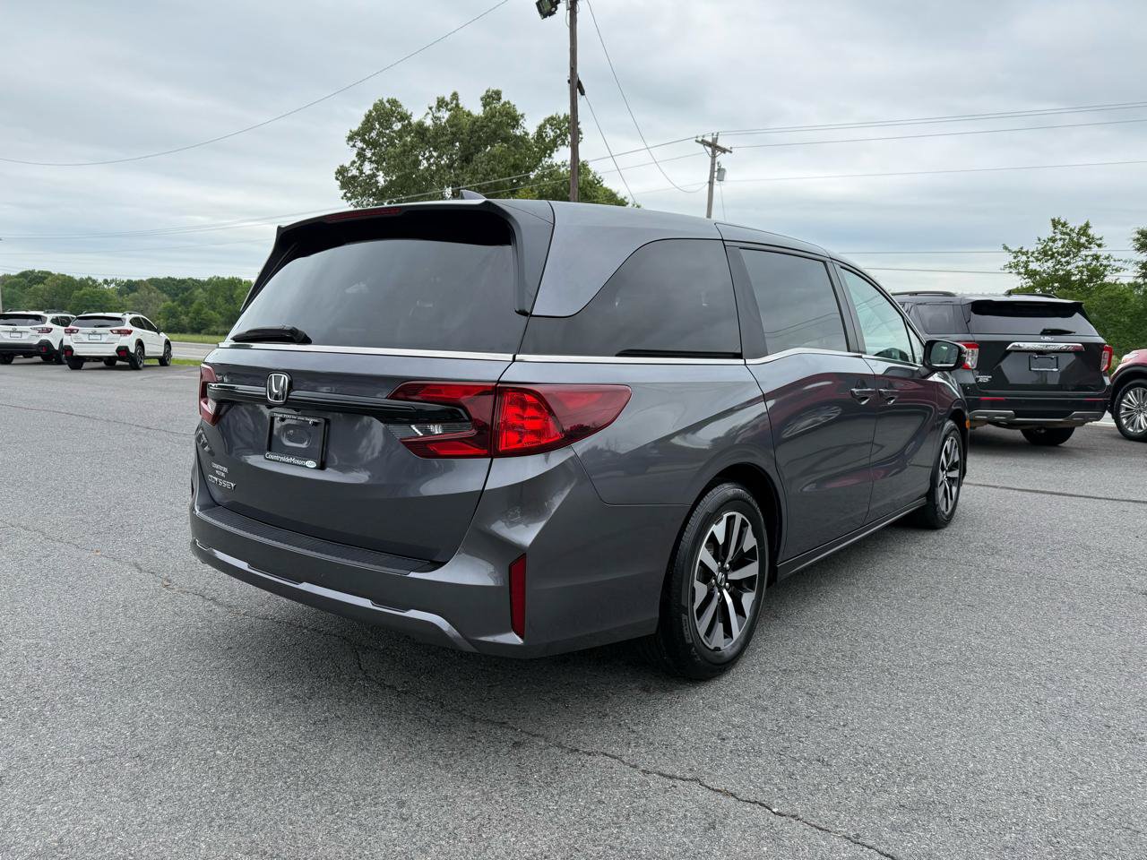 Used 2025 Honda Odyssey EX-L image 6