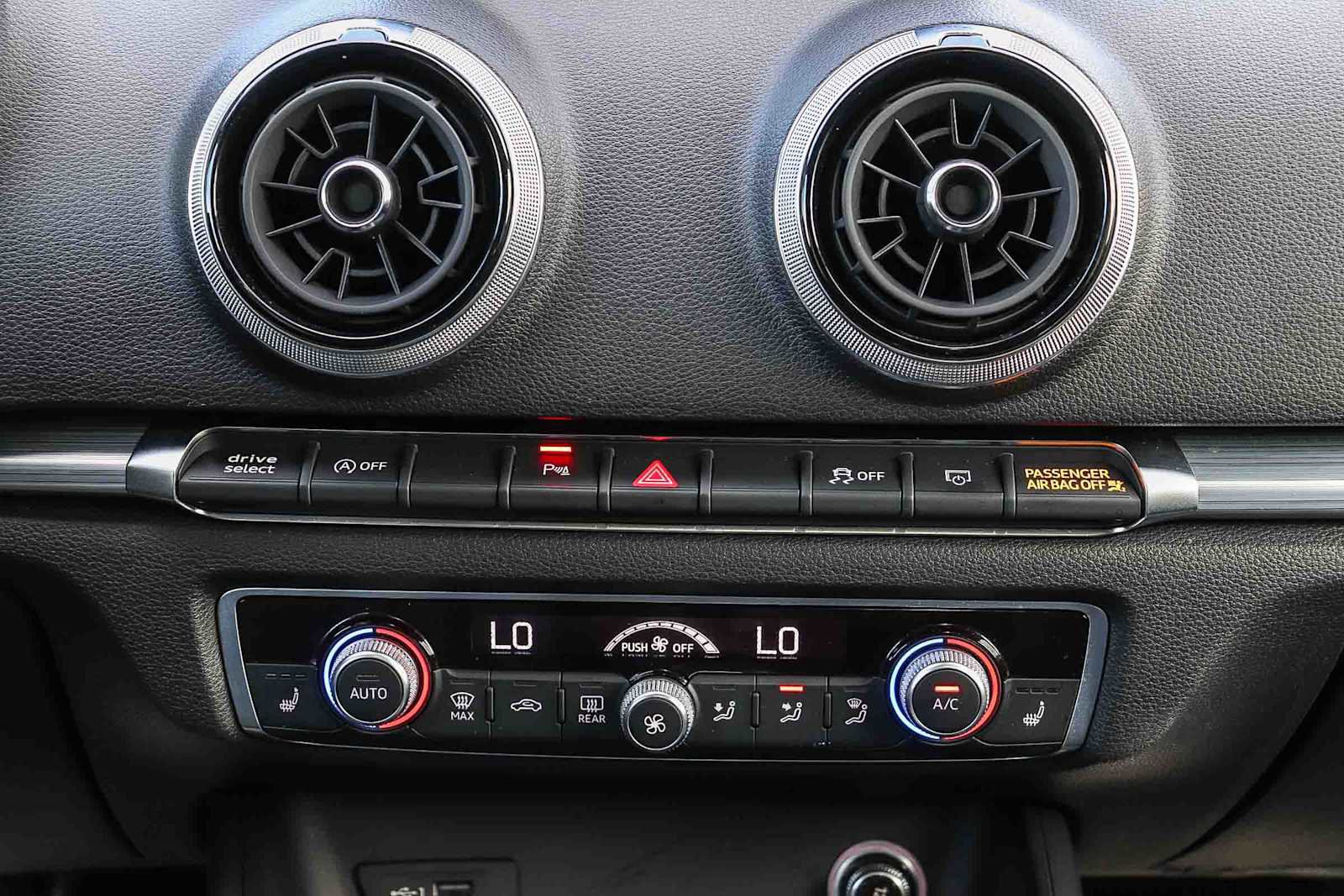 Used 2020 Audi A3 2.0T Premium image 18