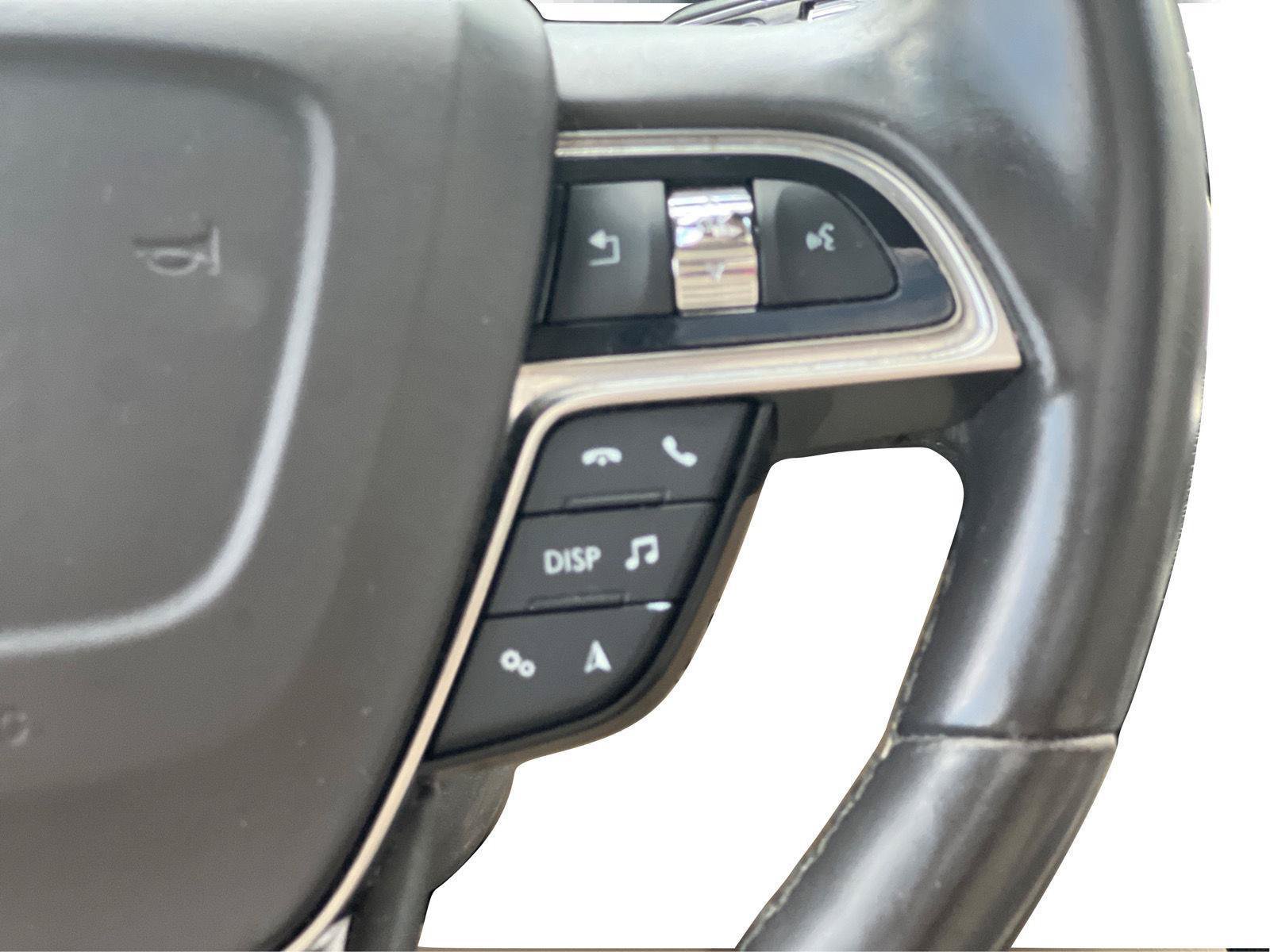 Used 2019 Lincoln Nautilus Reserve FWD image 19