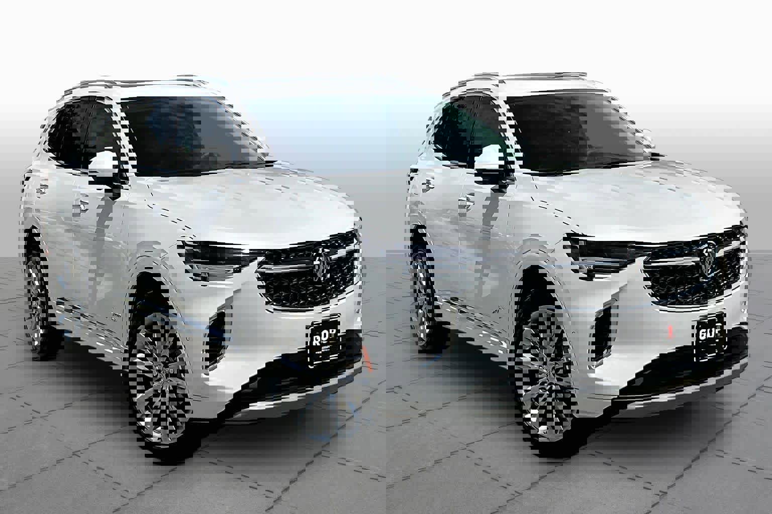 Used 2023 Buick Envision Avenir image 3