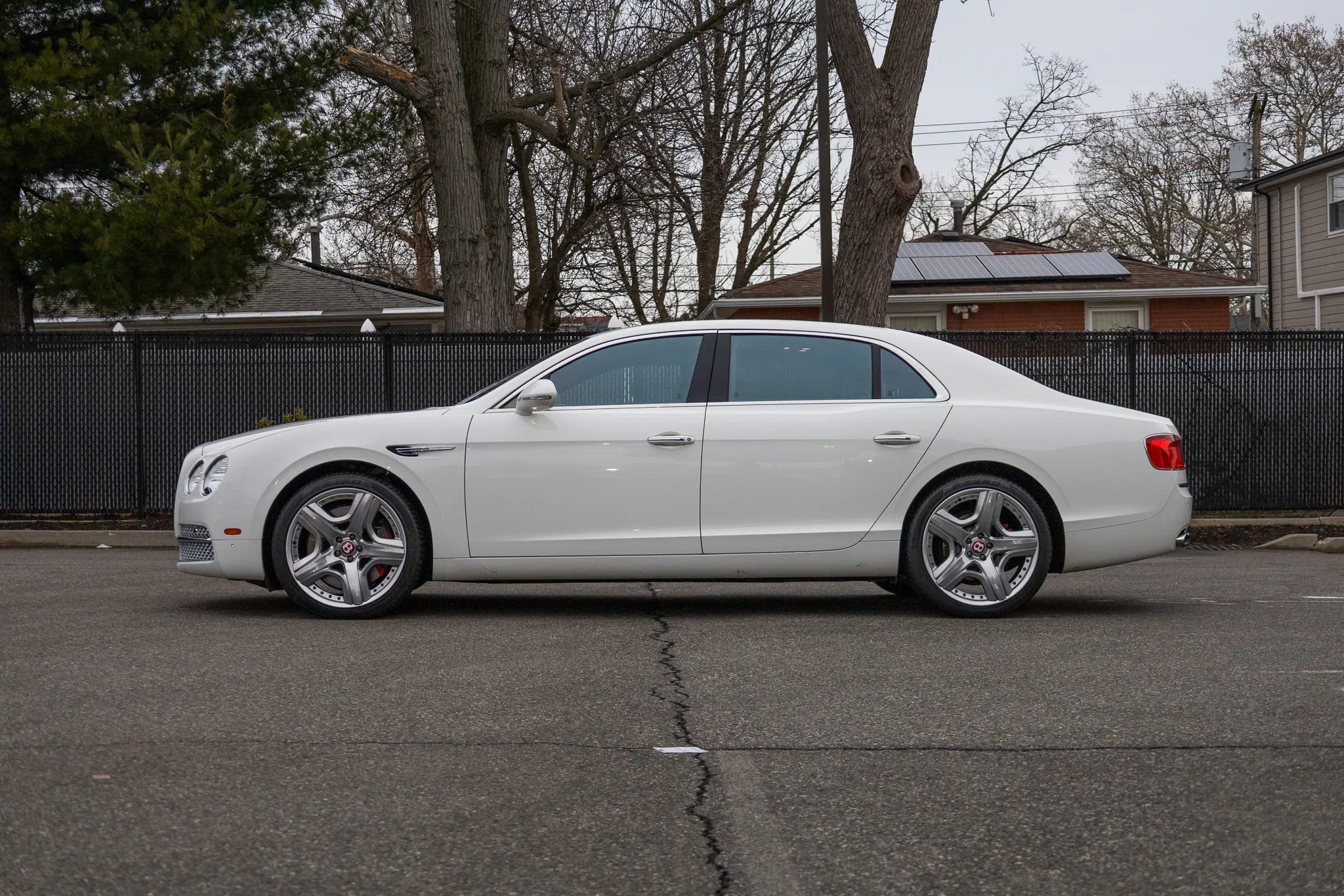 Used 2015 Bentley Flying Spur V8 image 18
