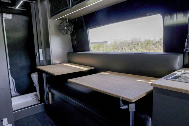 Used 2025 Mercedes-Benz Sprinter 2500 image 97