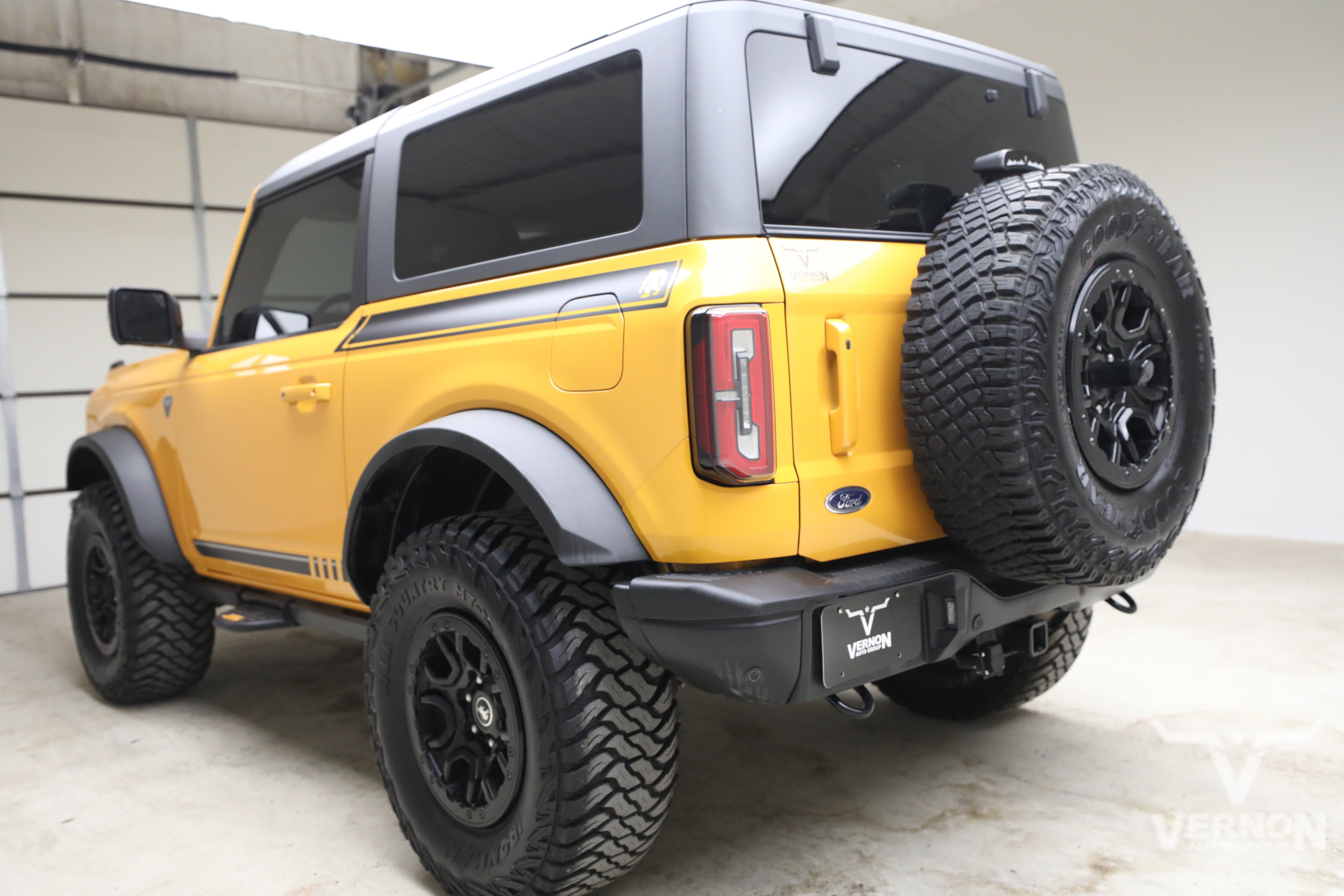 Used 2021 Ford Bronco First Edition AWD/4WD image 3