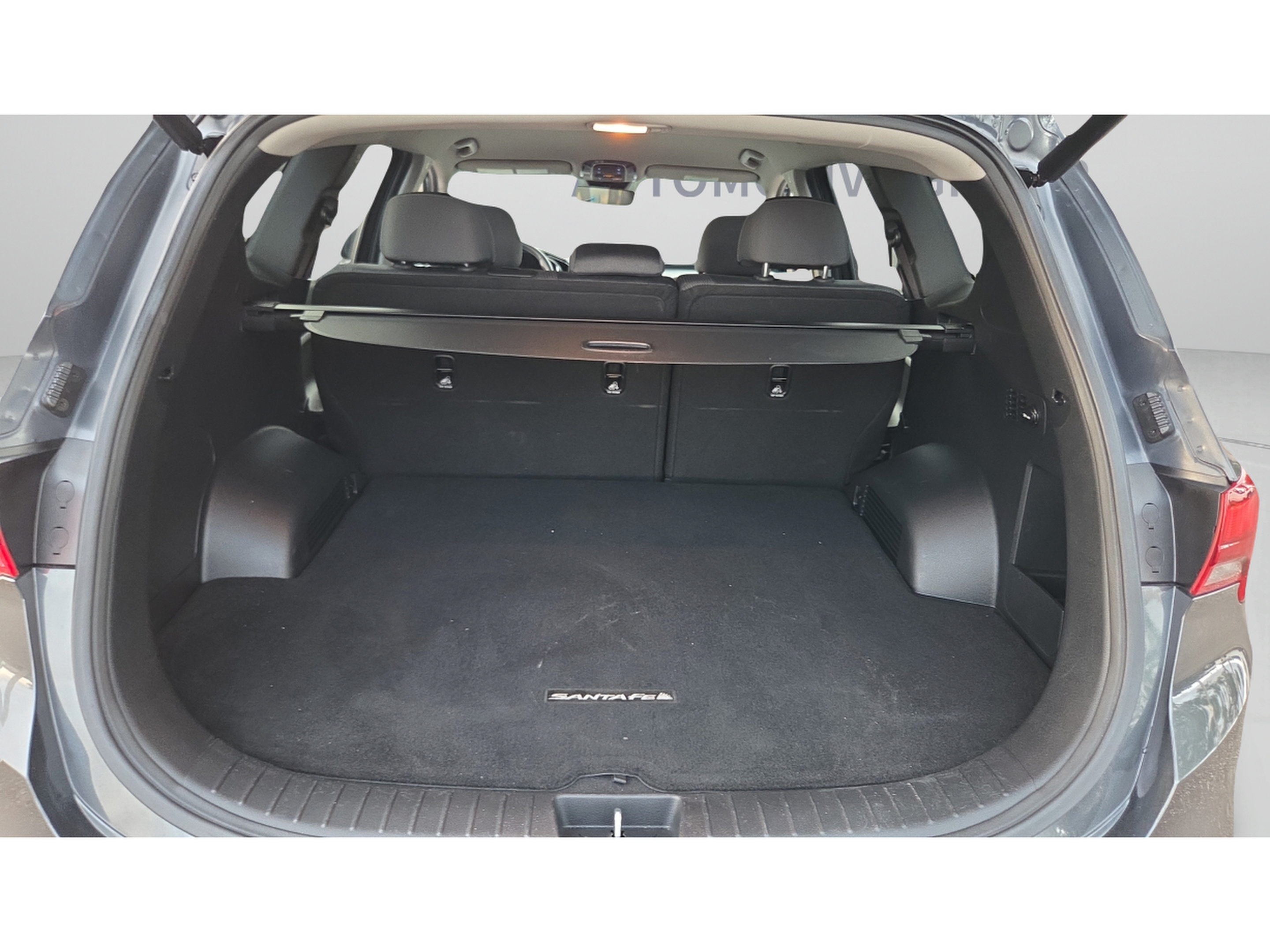 Used 2023 Hyundai Santa Fe SEL FWD image 13