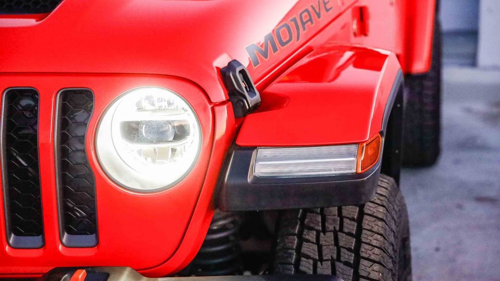 Used 2021 Jeep Gladiator Mojave image 5