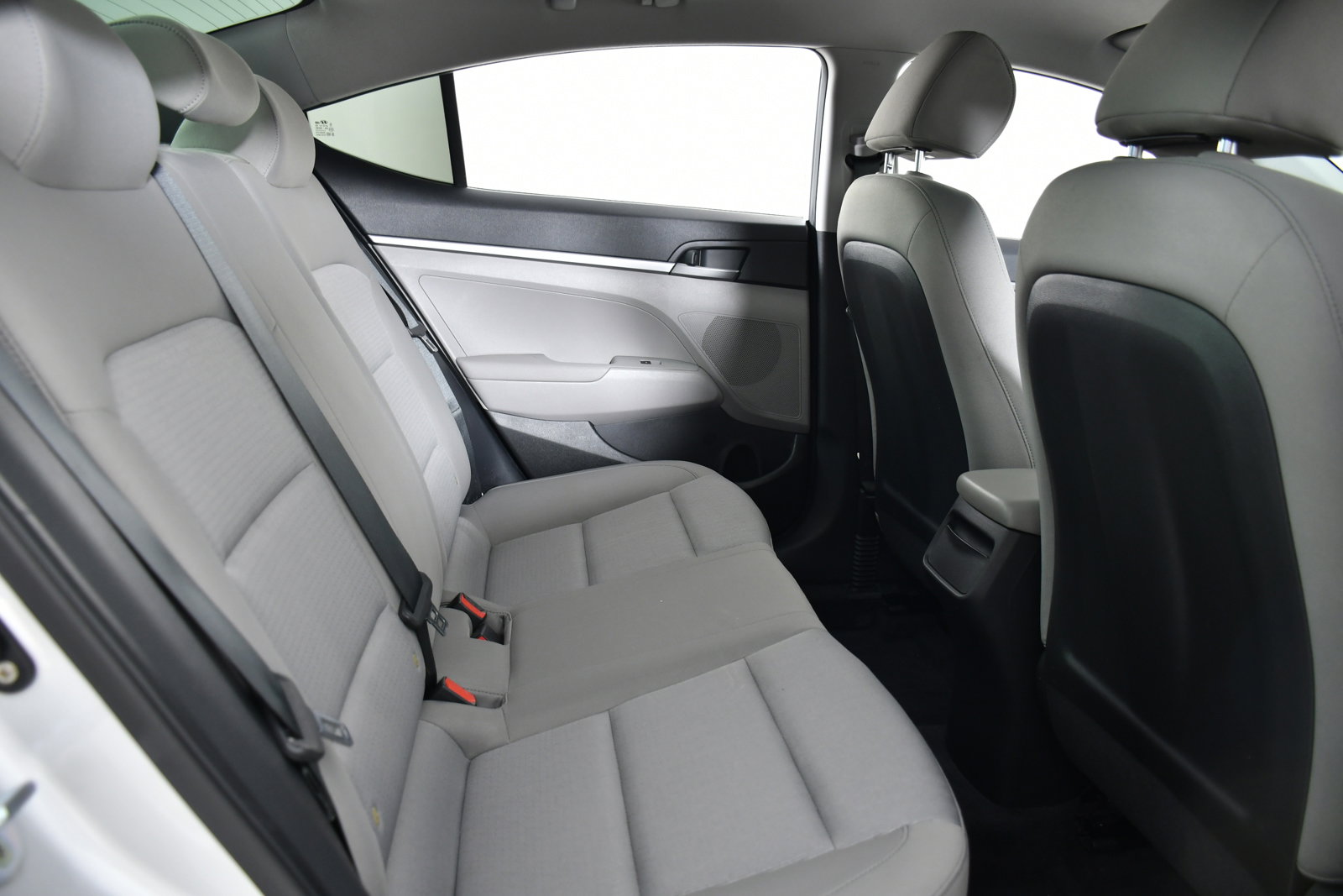 Used 2017 Hyundai Elantra SE image 22