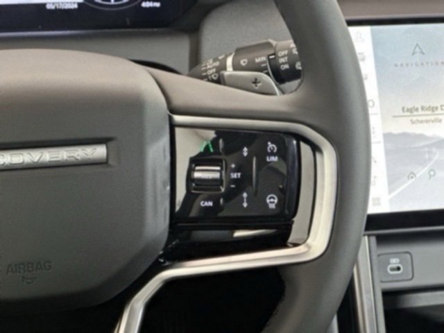 New 2025 Land Rover Discovery Sport S image 24
