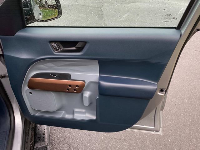 Used 2024 Ford Maverick Lariat w/ FX4 Off-Road Package image 37