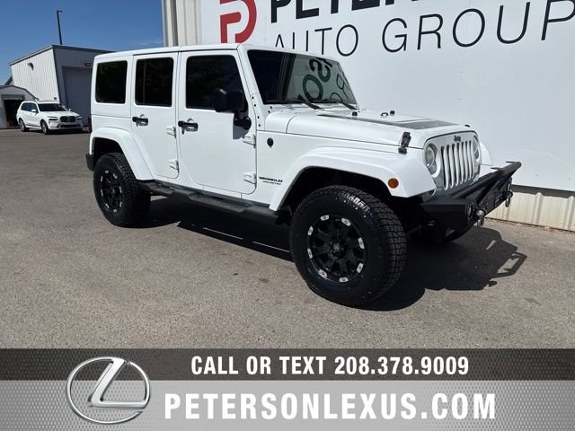 Used 2012 Jeep Wrangler Unlimited Sahara AWD/4WD image 2