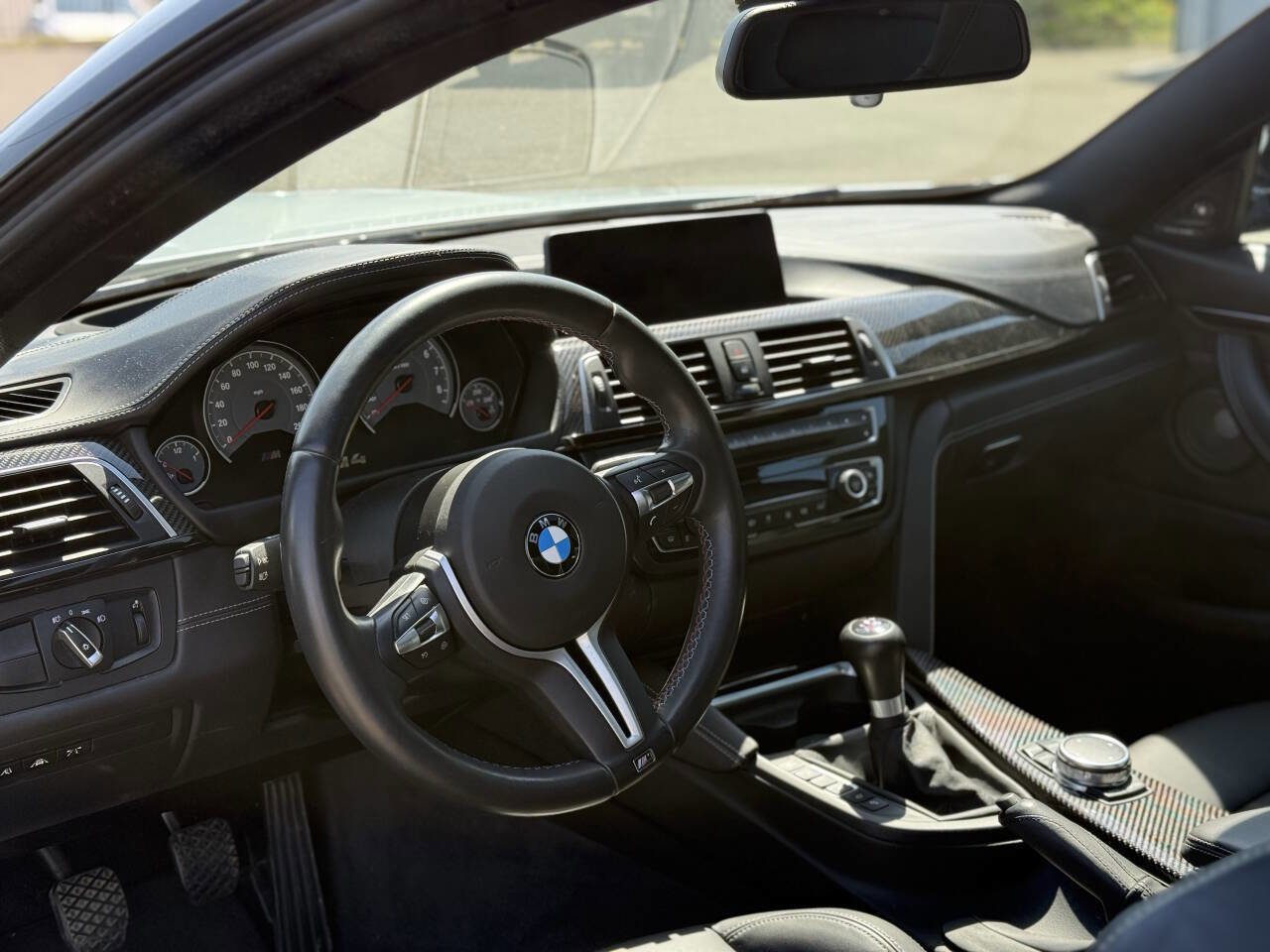 Used 2016 BMW M4 Coupe image 9