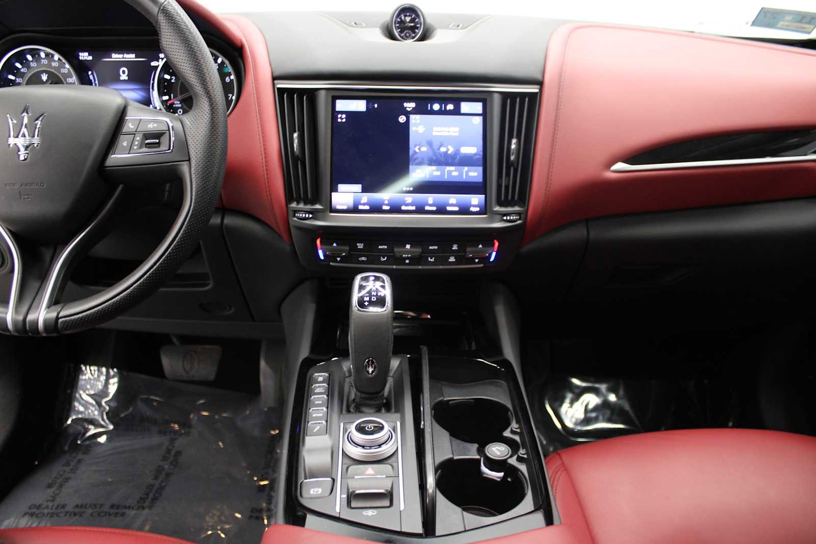 Used 2022 Maserati Levante GT image 25