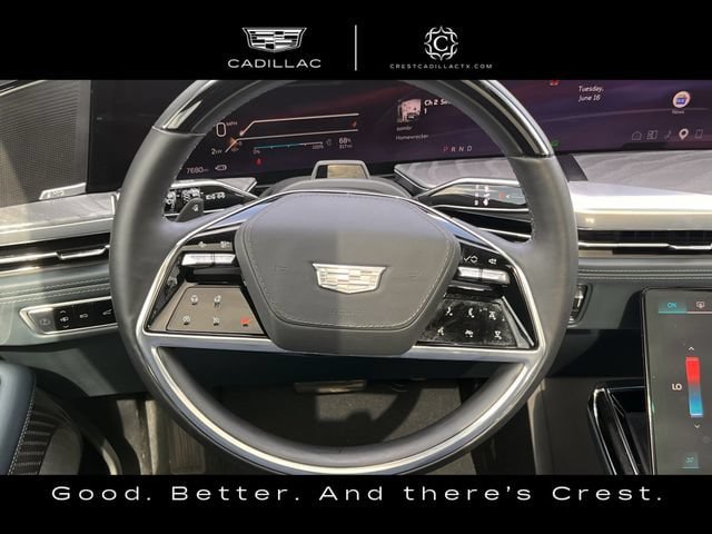 Certified 2025 Cadillac Escalade IQ Luxury 2 w/ LPO, Premium Carpet Package AWD/4WD image 16