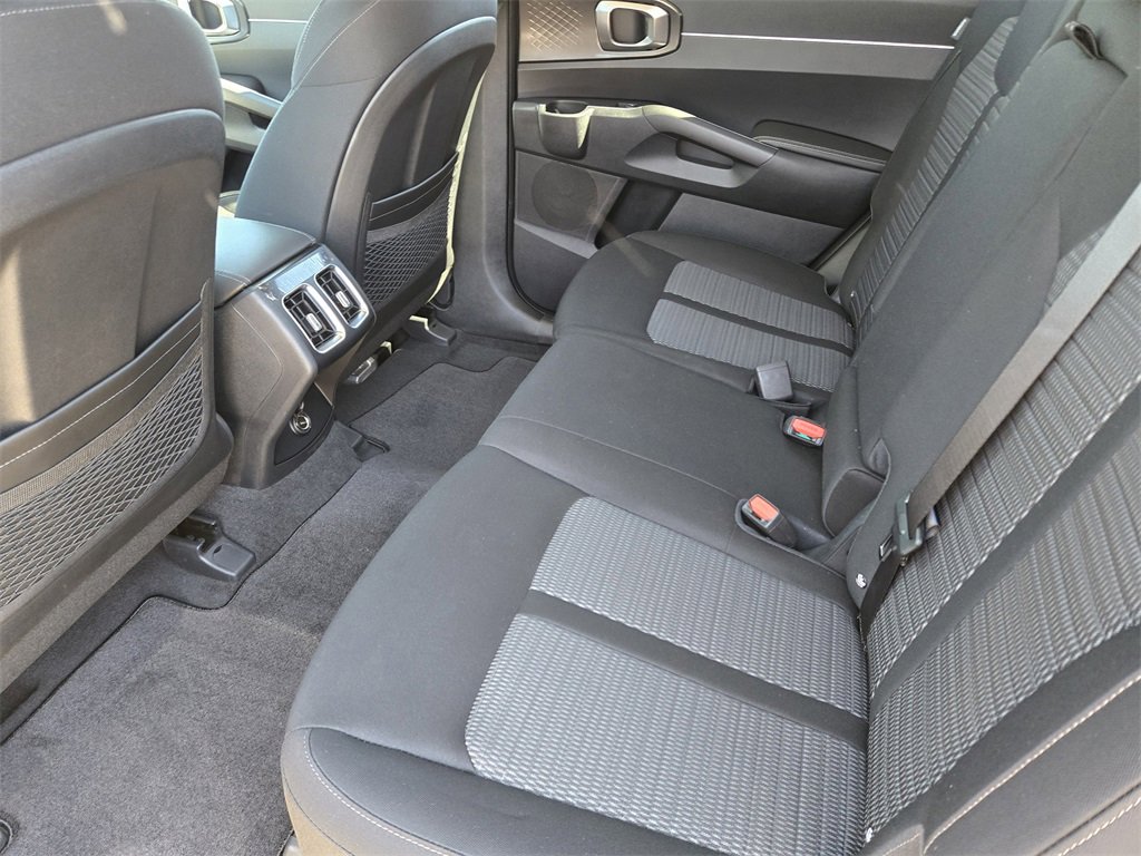 New 2026 Kia Sorento LX image 19