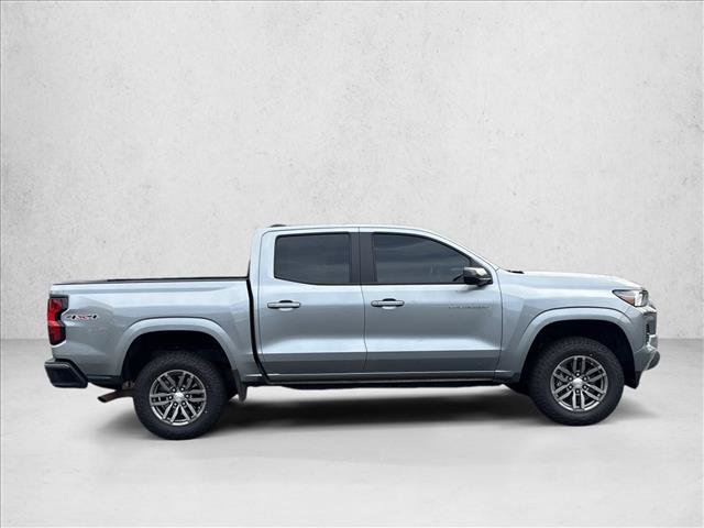 Used 2023 Chevrolet Colorado LT w/ LT Convenience Package II AWD/4WD image 4