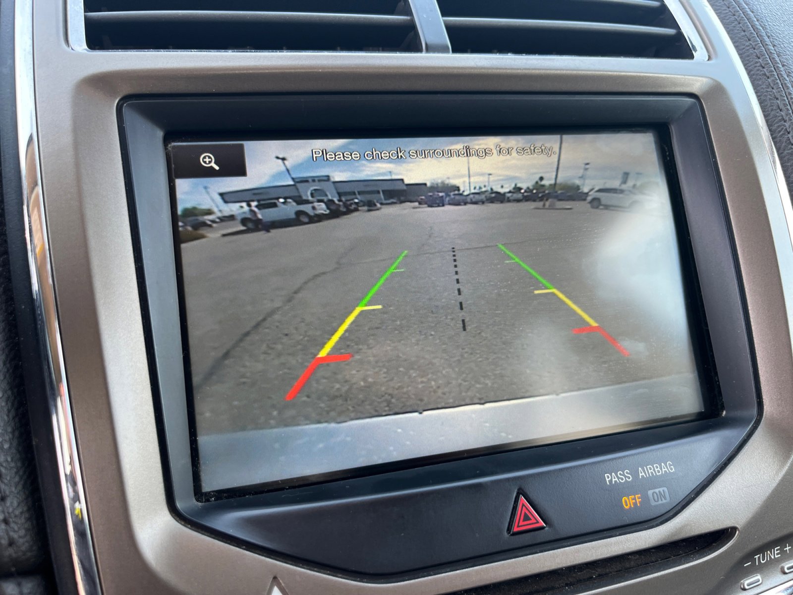 Used 2013 Lincoln MKX FWD image 28