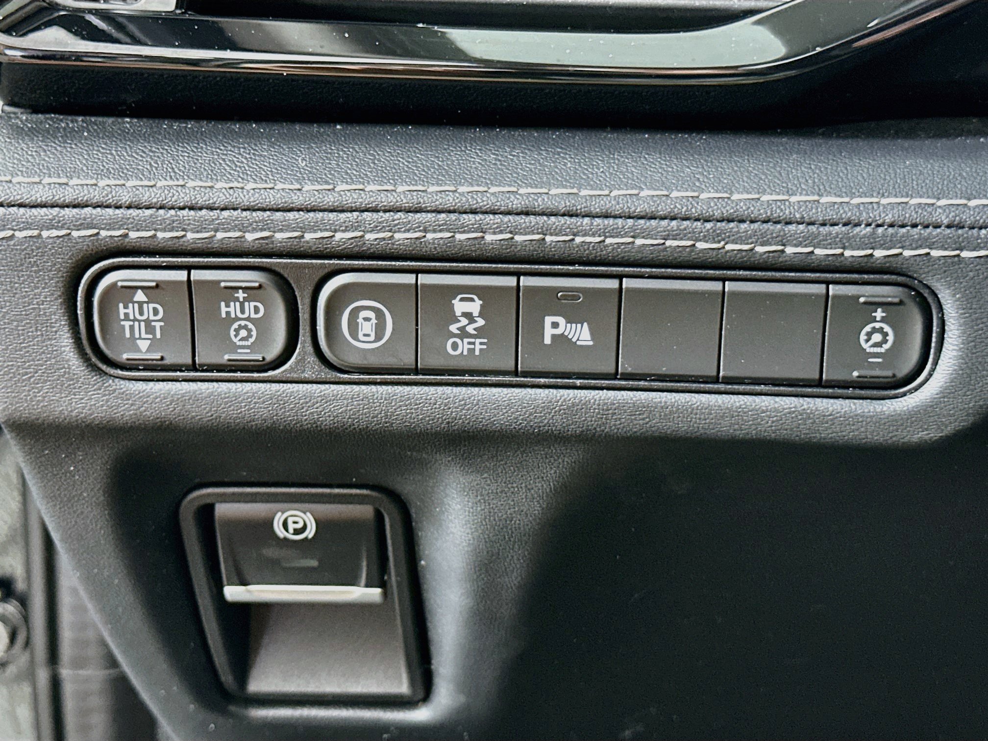 Used 2023 Acura MDX SH-AWD w/ Advance Package image 17