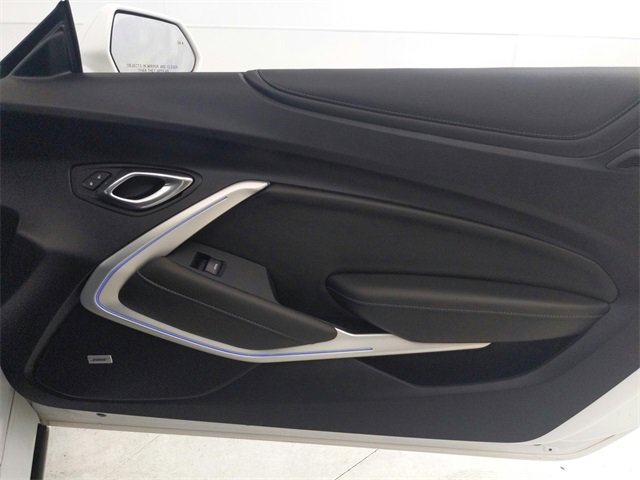 Used 2019 Chevrolet Camaro SS image 40