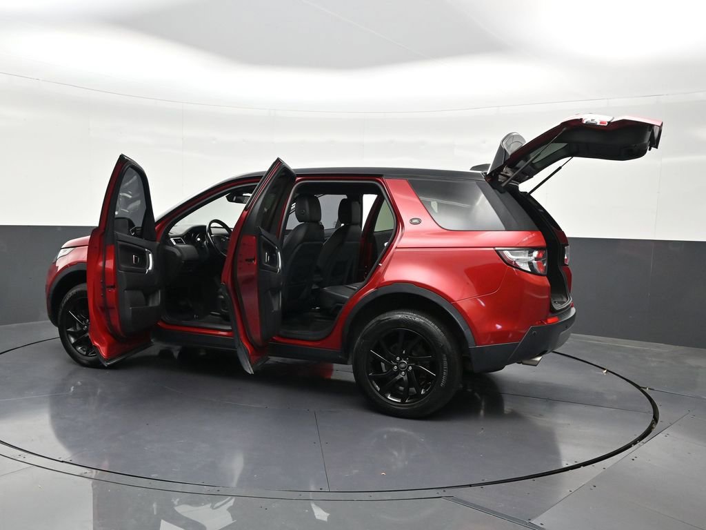 Used 2018 Land Rover Discovery Sport SE image 33