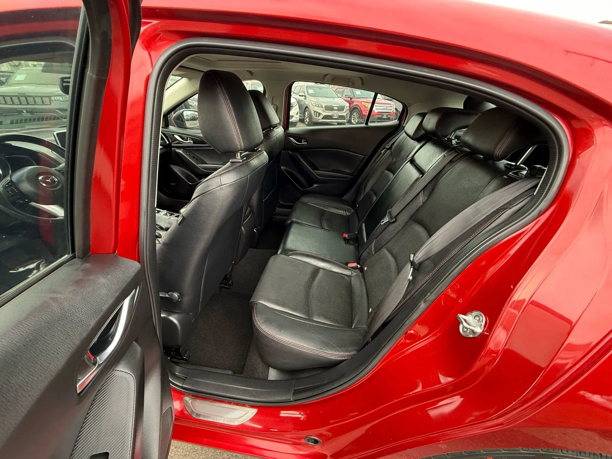 Used 2015 MAZDA MAZDA3 s Grand Touring FWD image 27