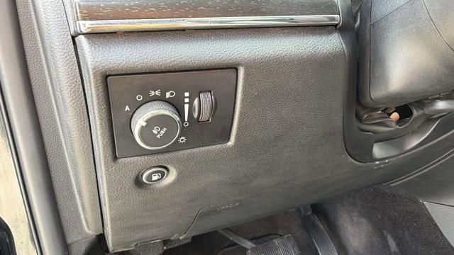Used 2018 Jeep Grand Cherokee Limited AWD/4WD image 12