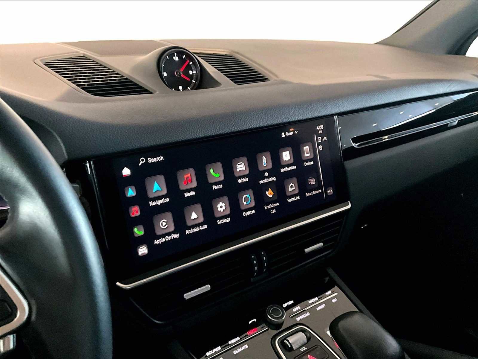 Used 2023 Porsche Cayenne image 19