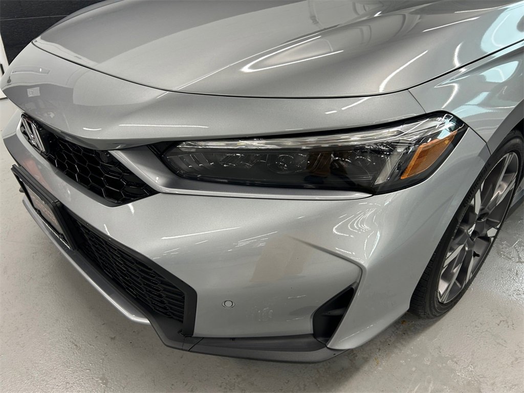 Used 2025 Honda Civic Sport Touring image 16