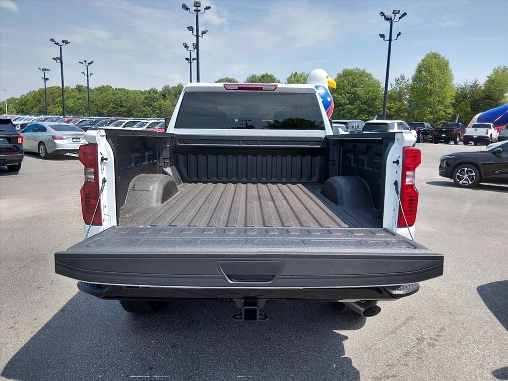 New 2026 Chevrolet Silverado 2500 Custom w/ Custom Convenience Package AWD/4WD image 8