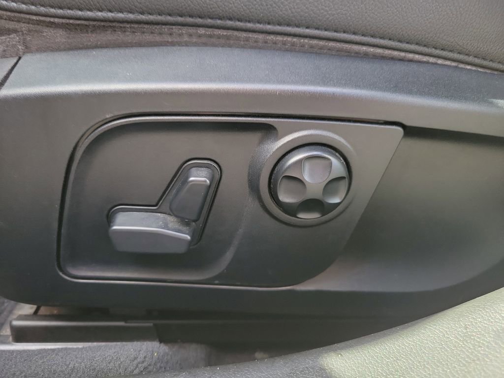 Used 2019 Maserati Ghibli image 16