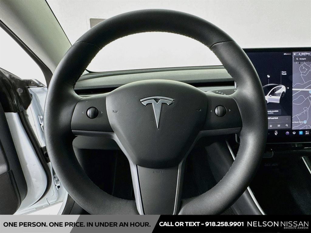 Used 2020 Tesla Model 3 Standard Range Plus RWD image 10